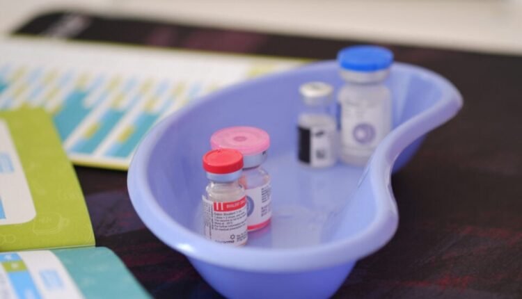 Η Παγκόσμια Εμβολιασμός για την Ηπατίτιδα Β στη Γέννηση Παραμένει Ασφαλής – Για Τώρα