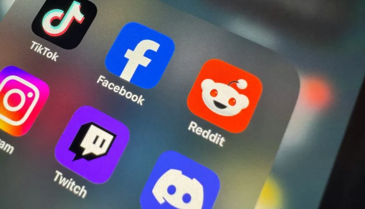 093025 KH AIsocialscanner feat