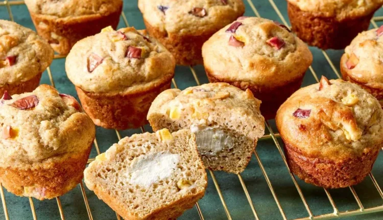 Υγιεινά muffins με ροδάκινο και πρωτεΐνη για πρωινό