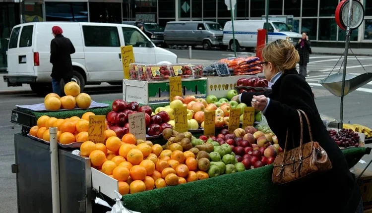 Γιατί η υγιεινή διατροφή έχει γίνει πολυτέλεια για δισεκατομμύρια