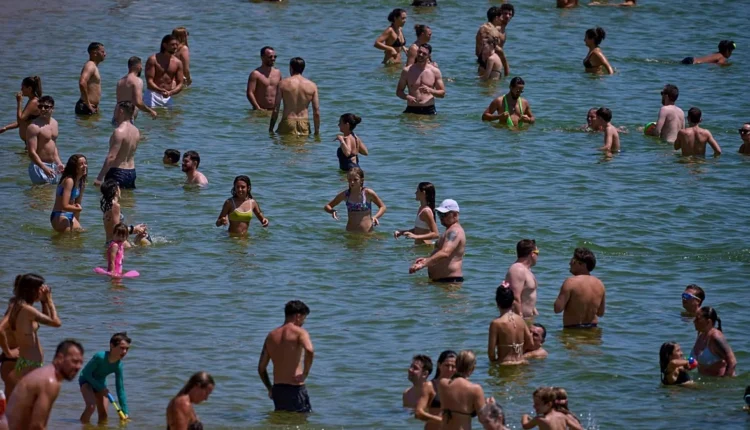 Πώς να προστατευτείτε από λοιμώξεις στη θάλασσα και την πισίνα