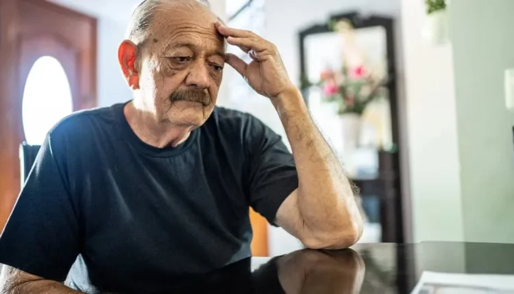 Ανησυχία στη νόσο Αλτσχάιμερ: Αίτια και τρόποι αντιμετώπισης